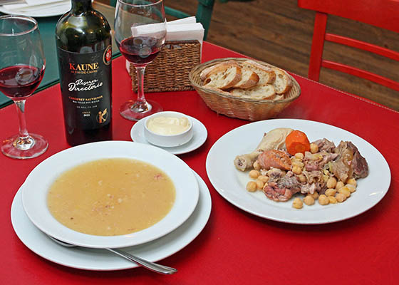 Cocido Madrileo, el imperdible guiso de invierno de La Bodeguita de Cristbal