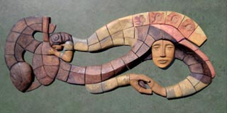 Sobre rondas y un poema: Tres murales de cermica