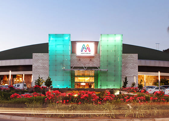 Monticello celebra su aniversario con un consolidado polo gastron�mico y una variada oferta de entretenci�n