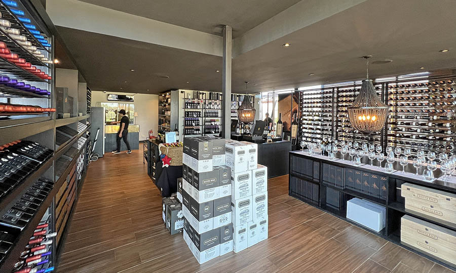Santa Ema Wine Shop
