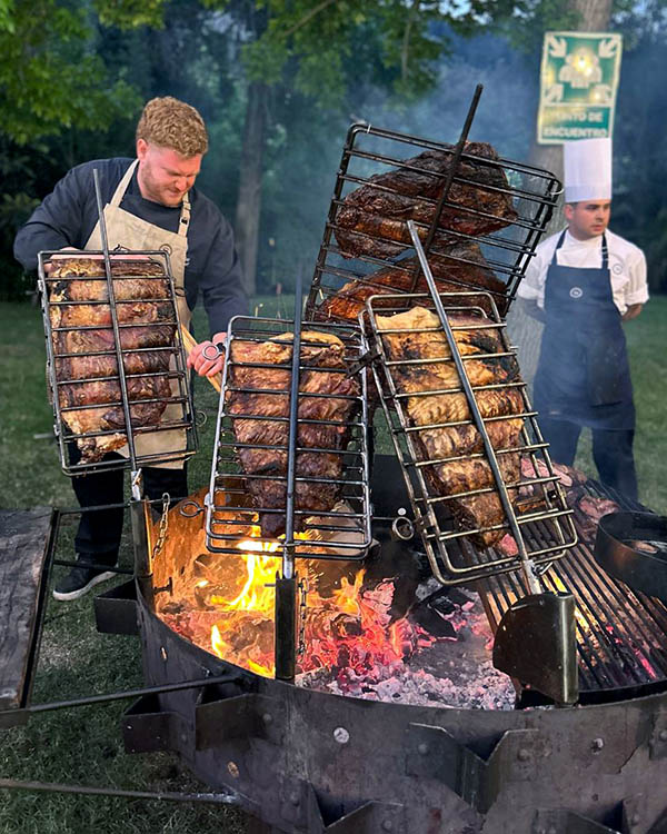 Sheraton presenta The Fire Experience: carnes, fuego y sabores chilenos